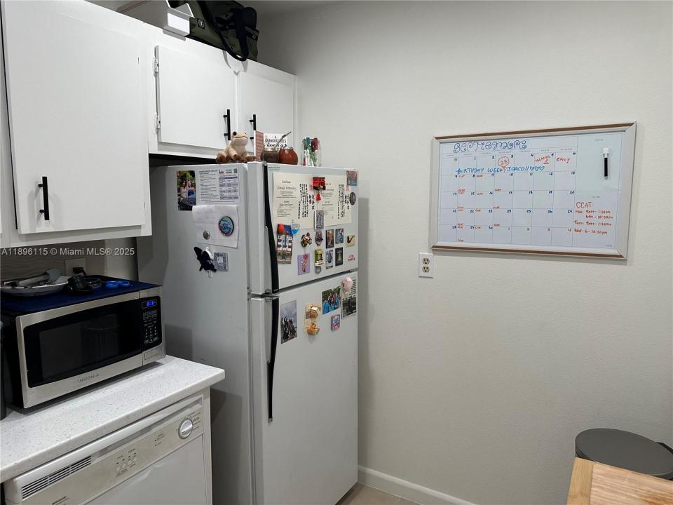 Kendall, Florida 33143