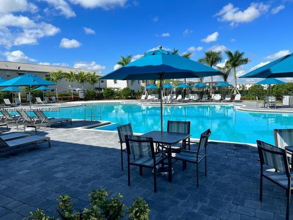 1663 SE 26th Rd, Homestead, פלורידה 33035, ארצות הברית של אמריקה 