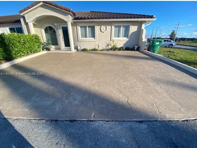 7539 NW 173rd Ter, Hialeah, Florida 33015