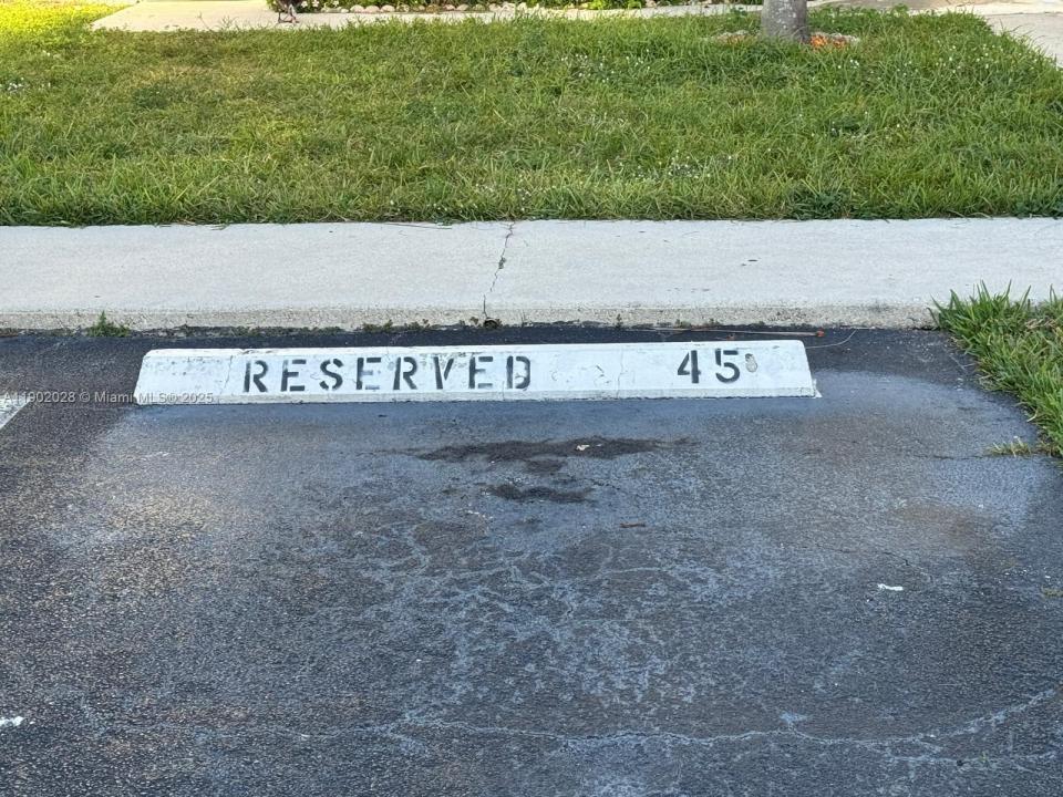 161 Lakeview Dr 102, Weston, פלורידה 33326, ארצות הברית של אמריקה
