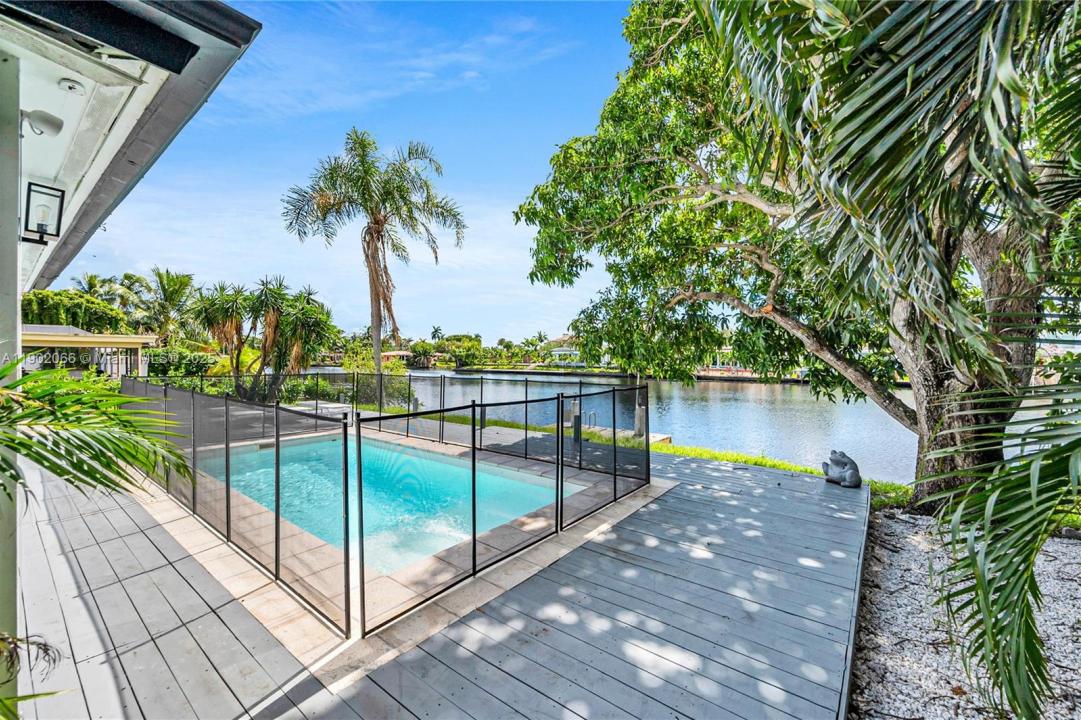 1040 NW 30th Ct, Wilton Manors, Floryda 33311, USA