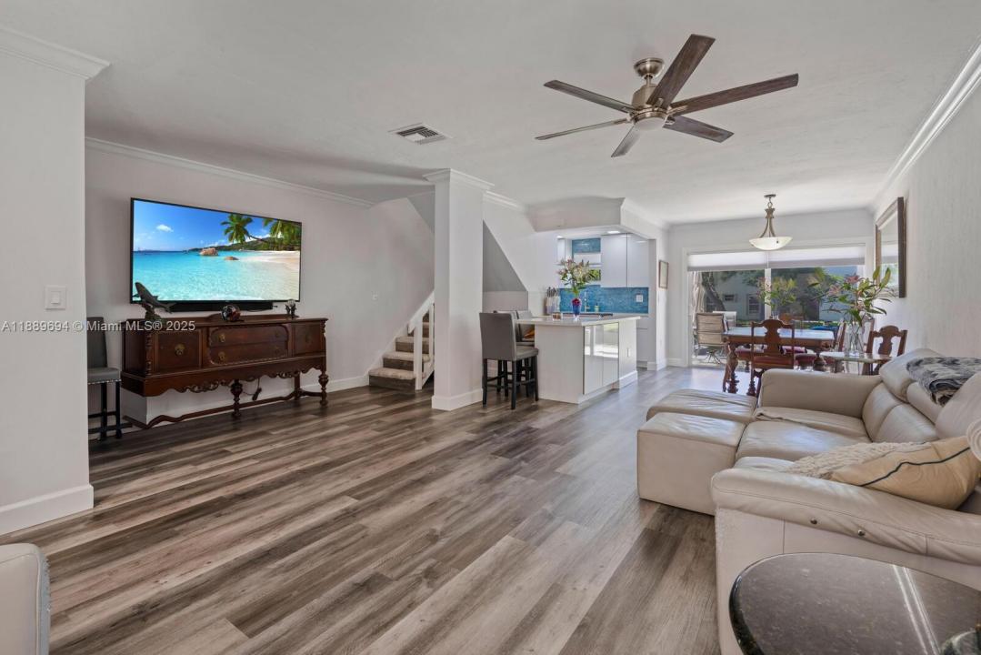 8512 SW 103rd Ave, Miami, Florida 33173