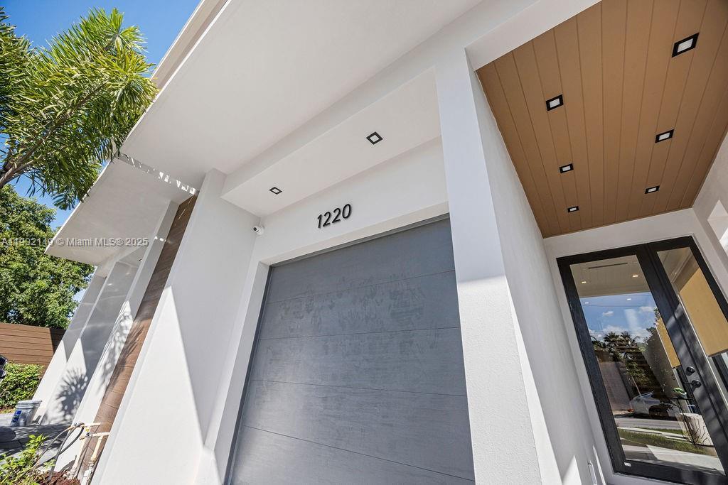 1220 NE 13th Ave, Fort Lauderdale, Florida 33304, HOA KỲ