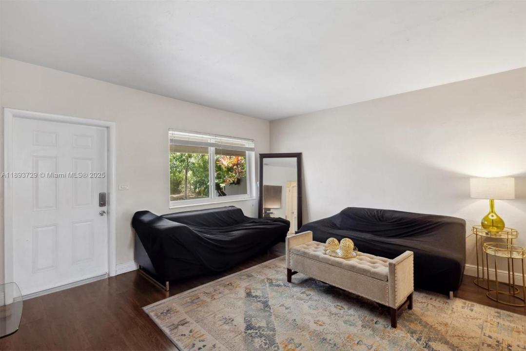 11105 NE 9th Ave 0, Biscayne Park, Florida 33161, Amerika Birleşik Devletleri