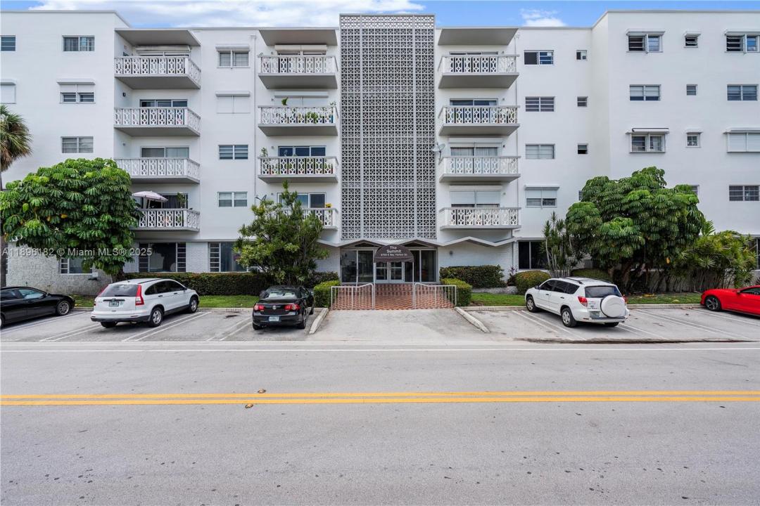 9700 E Bay Harbor Dr 505, Bay Harbor Islands, Floride 33154, États-Unis