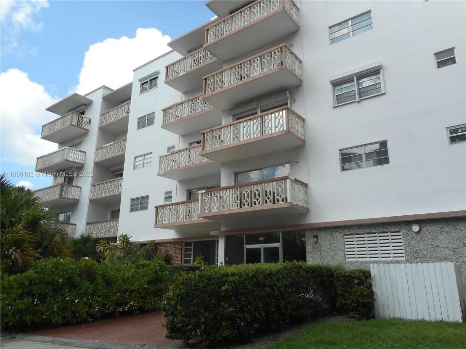 9700 E Bay Harbor Dr 505, Bay Harbor Islands, Floride 33154, États-Unis