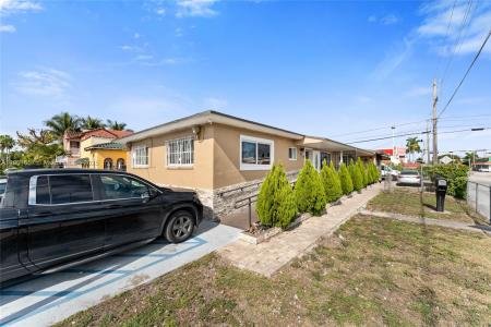 820 SW 17th Ave 1, Miami, Florida 33135, USA