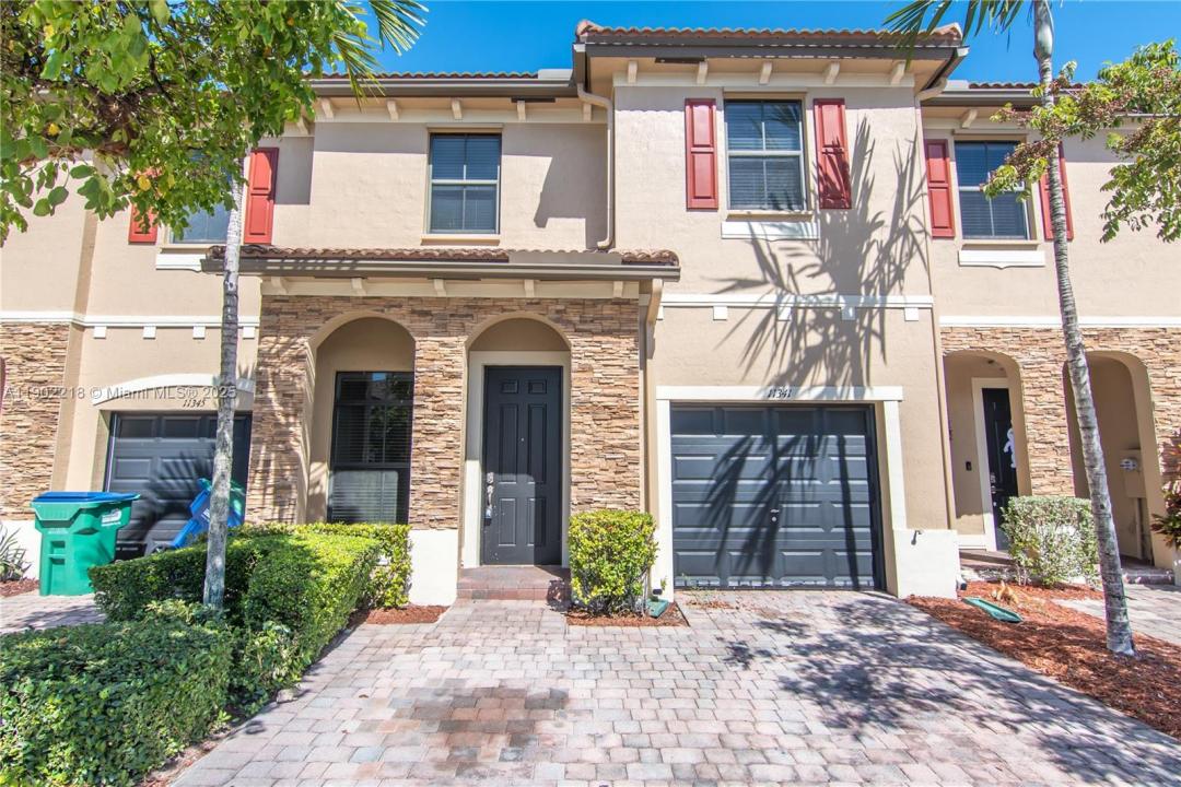 11341 SW 233rd St, Homestead, Florida 33032, USA