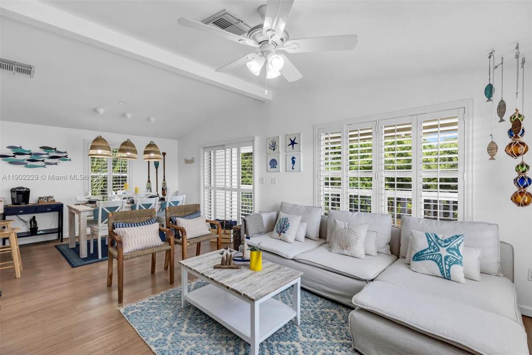 230 66th Street Ocean, Marathon, フロリダ 33050, アメリカ合衆国