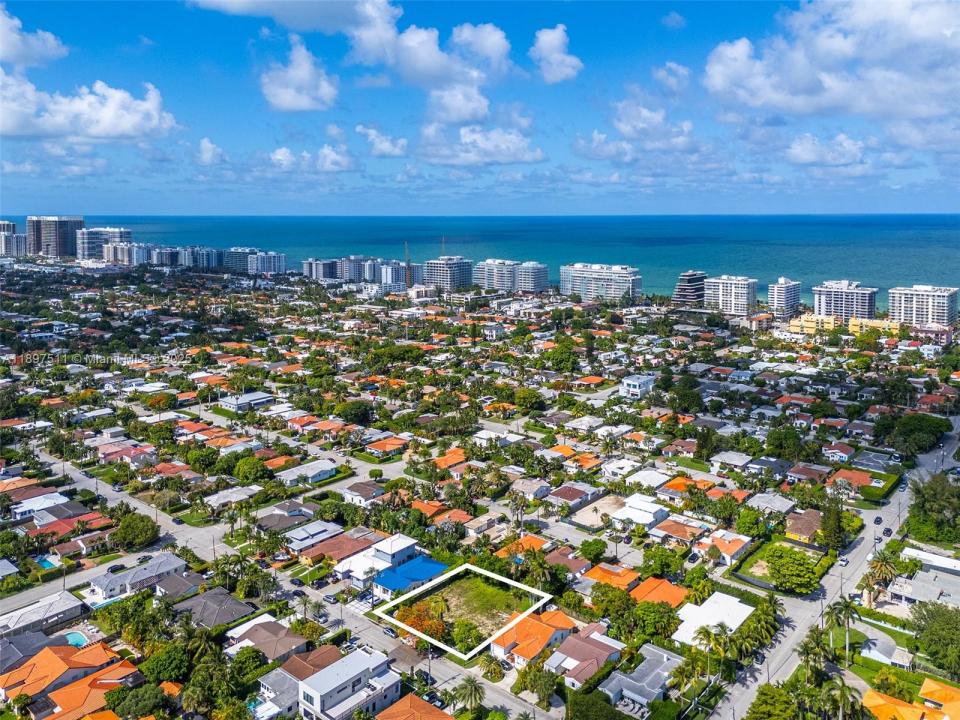 8821 and 8835 Froude Ave, Surfside, Florida 33154