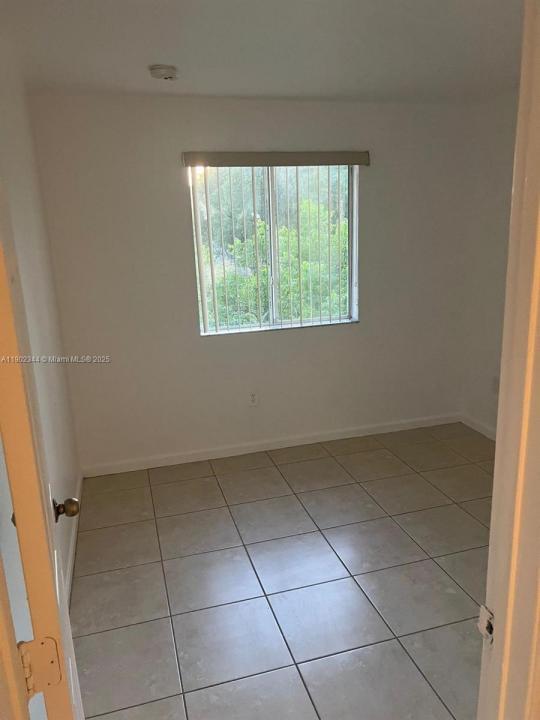2466 SE 15th Pl 337, Homestead, Florida 33035