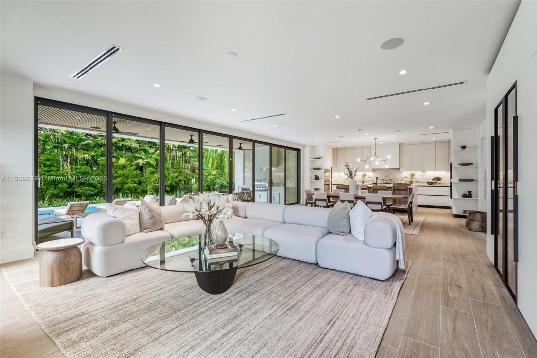 6781 SW 75th Ter, South Miami, Флорида 33143, Соединенные Штаты