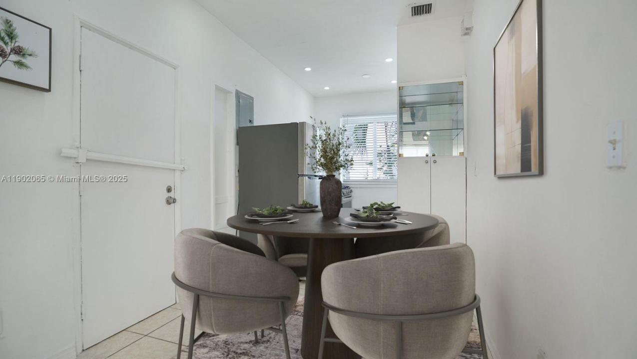 825 Jefferson Ave 4, Miami Beach, Floride 33139, États-Unis