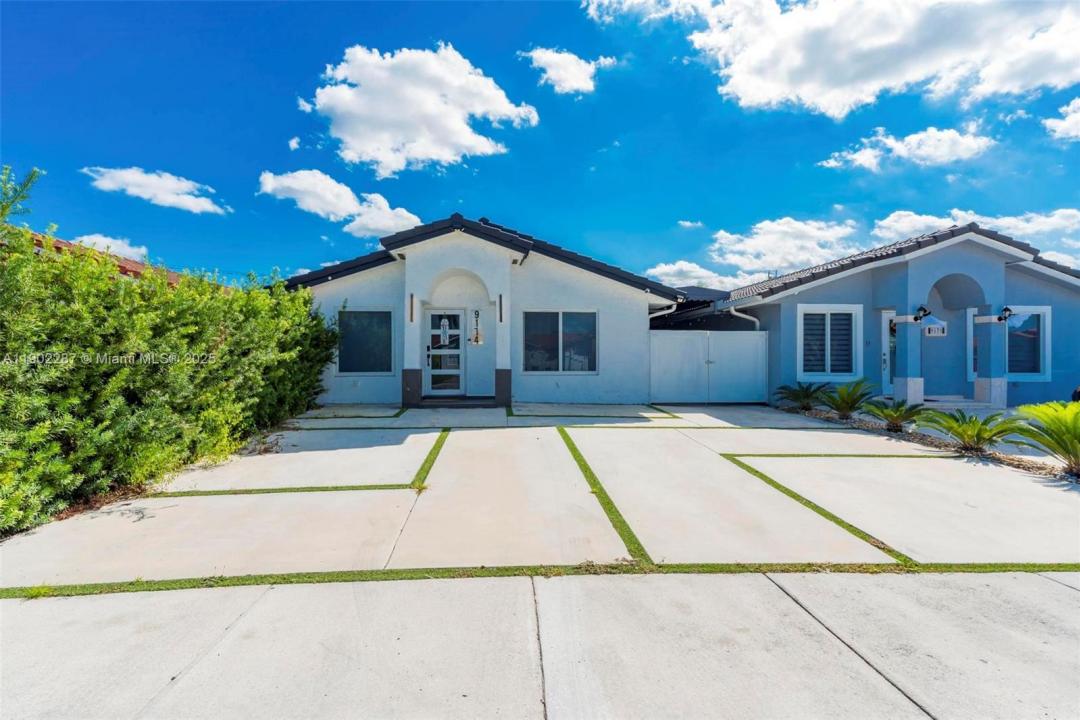 9174 NW 114th Ter, Hialeah Gardens, Florida 33018, Estados Unidos