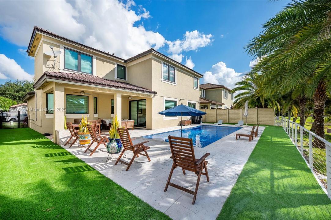 14862 SW 22nd Ter, Miami, フロリダ 33185, アメリカ合衆国