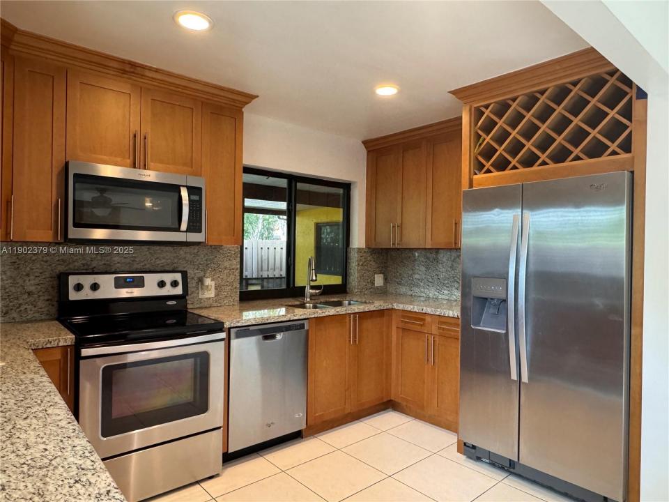 13594 SW 115th Ter, Miami, Florida 33186