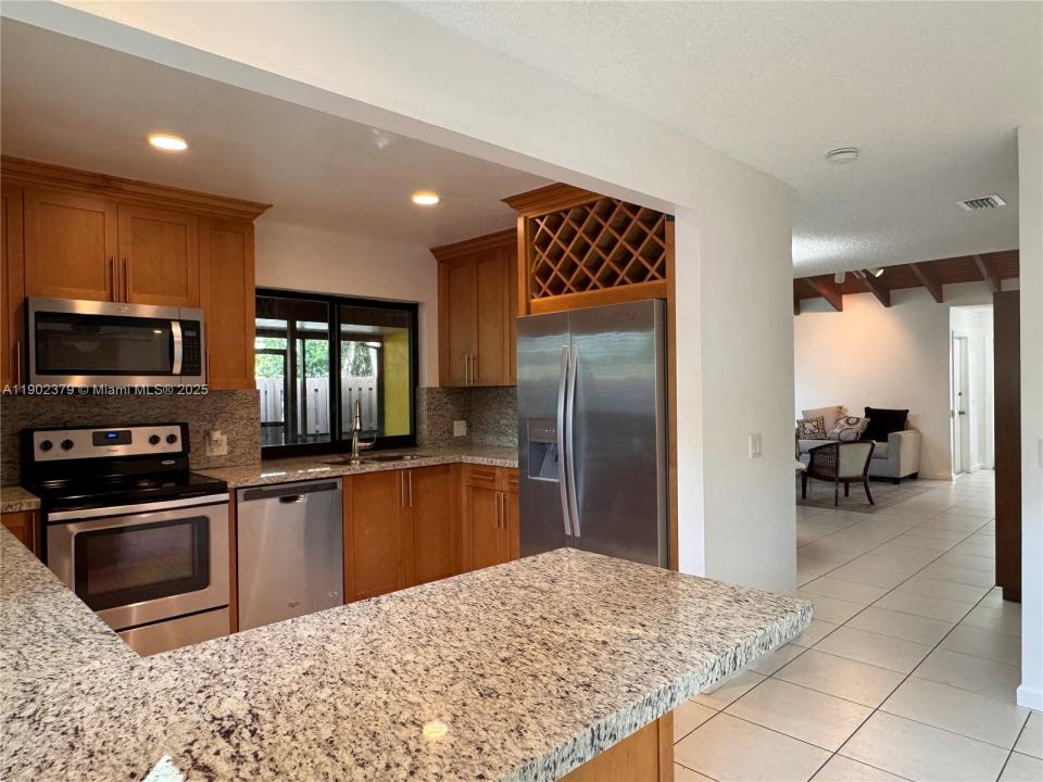 13594 SW 115th Ter, Miami, Florida 33186