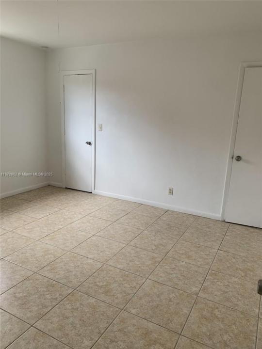 4361 NW 35th Ter, Lauderdale Lakes, Florida 33309, Stati Uniti