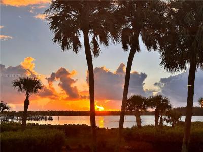 6102 SE Landing Way 2, Stuart, Flórida 34997, Estados Unidos