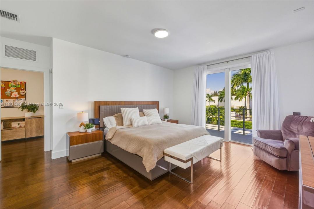 10359 NW 67th Ter, Doral, 佛罗里达州 33178, 美国