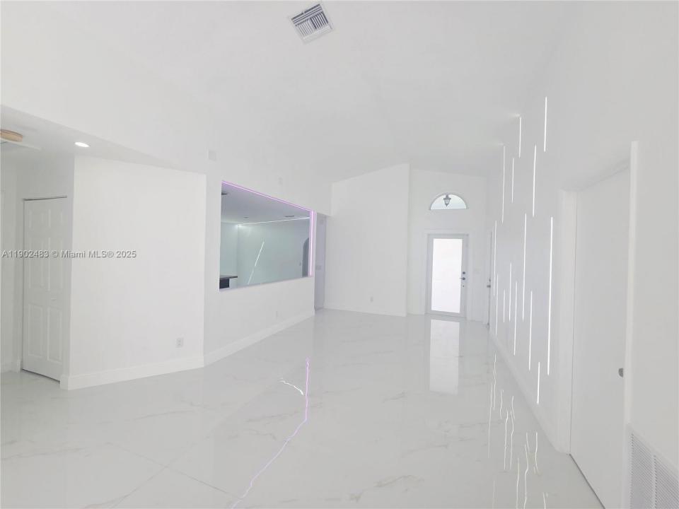 4490 SW 19th St, West Park, フロリダ 33023, アメリカ合衆国