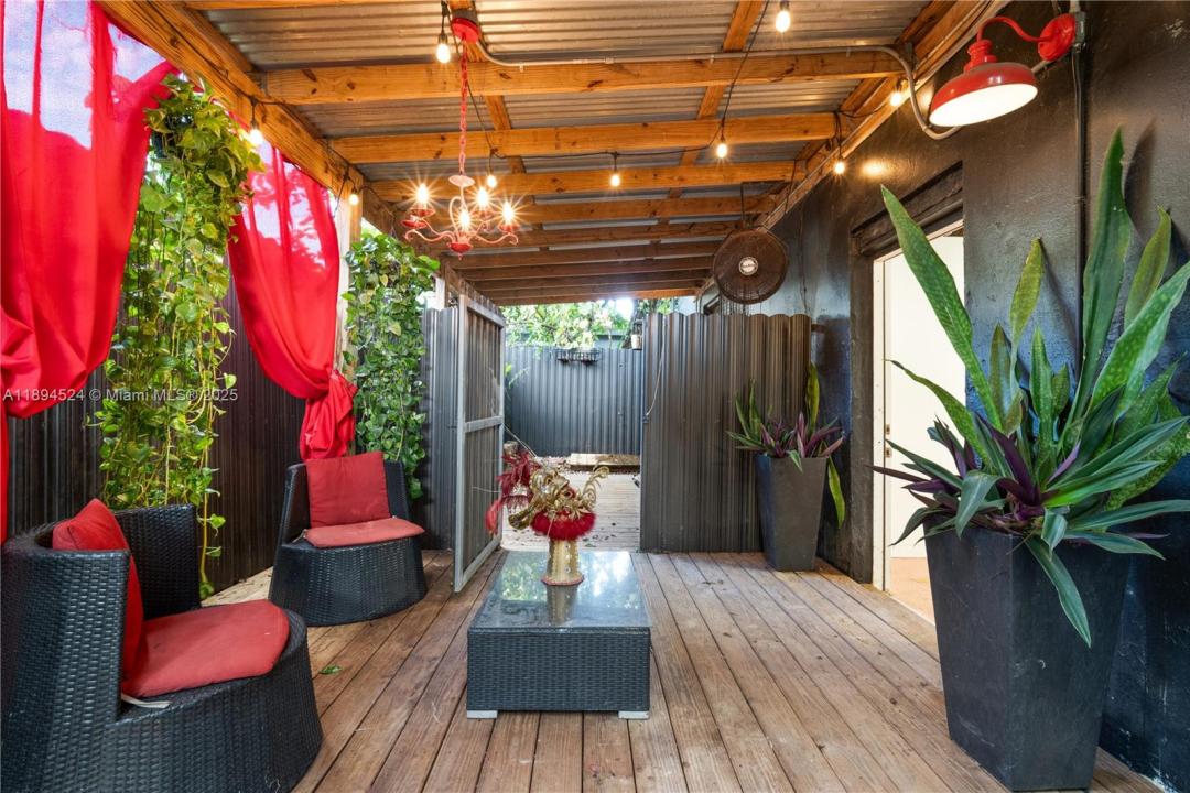 2900 NW 11th Ave, Miami, Florida 33127, HOA KỲ