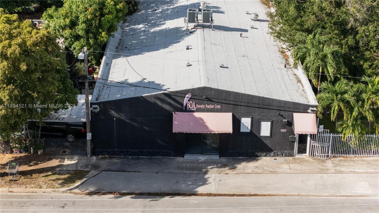 1121 NW 29th St, Miami, Florida 33127, Stati Uniti
