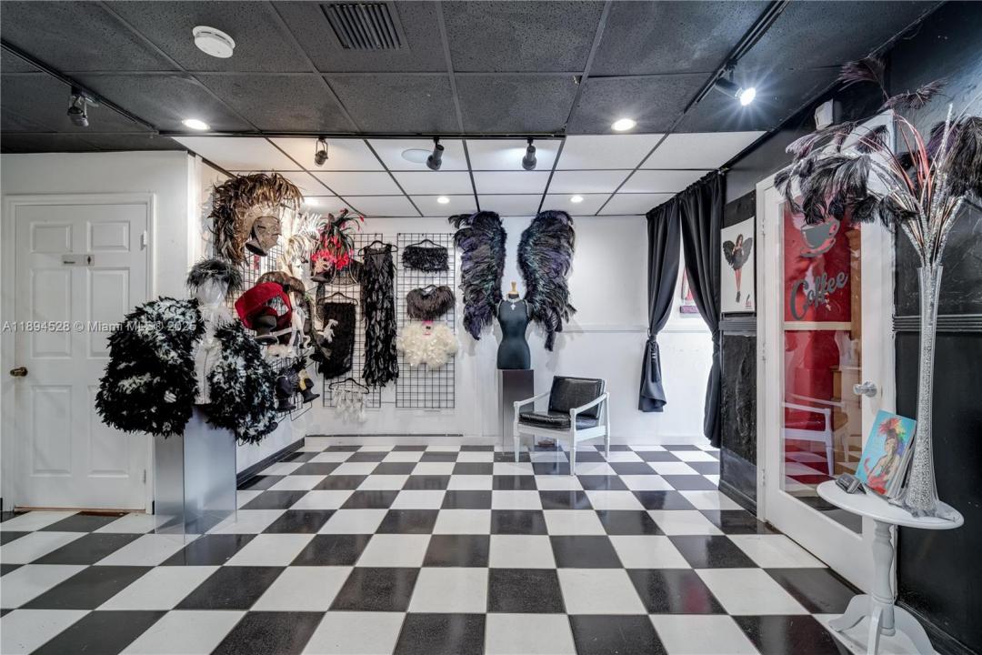 1121 NW 29th St, Miami, Florida 33127, HOA KỲ