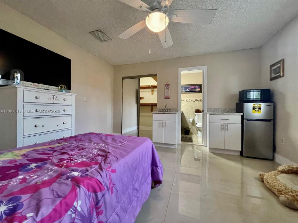 Miami, Floryda 33126, USA