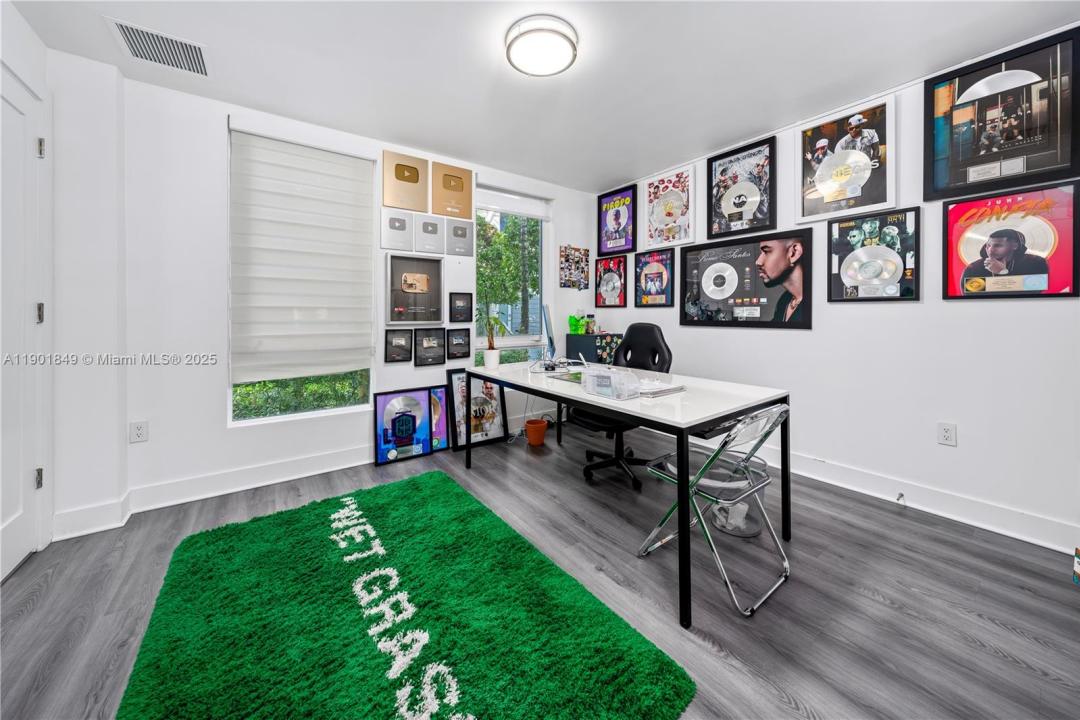 9153 NW 33rd St, Doral, فلوريدا 33172, الولايات المتحدة