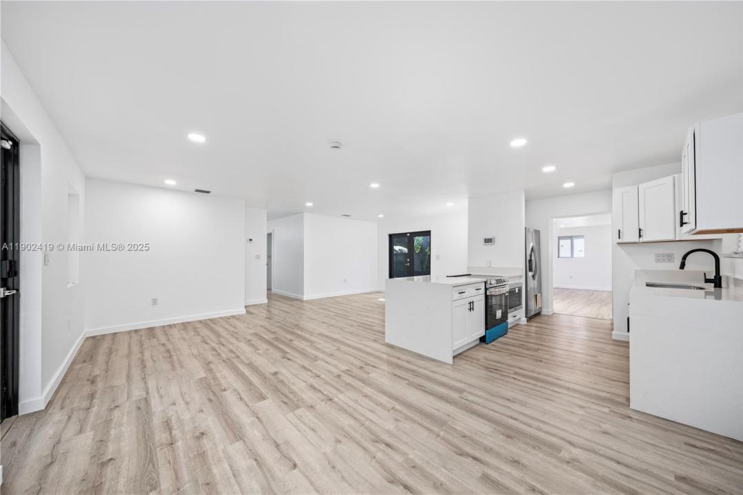 620 NW 194th St, Miami Gardens, فلوريدا 33169, الولايات المتحدة