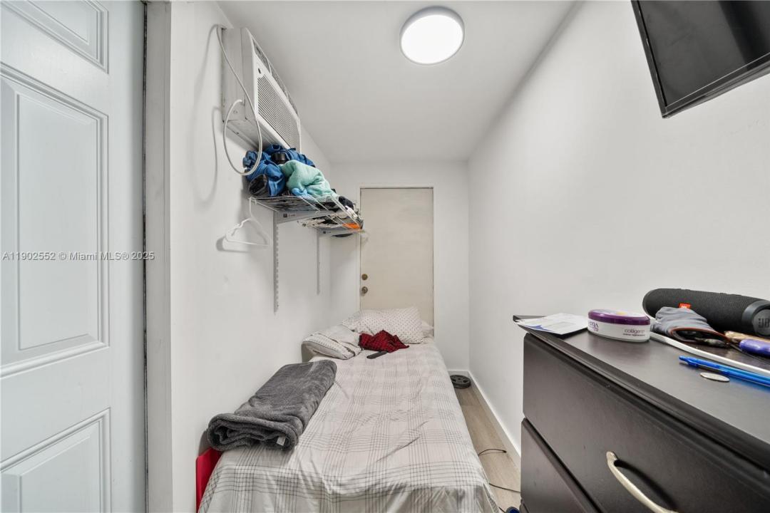 1257 NW 58th St, Miami, 佛罗里达州 33142, 美国