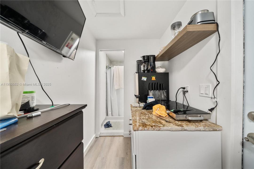 1257 NW 58th St, Miami, 佛罗里达州 33142, 美国