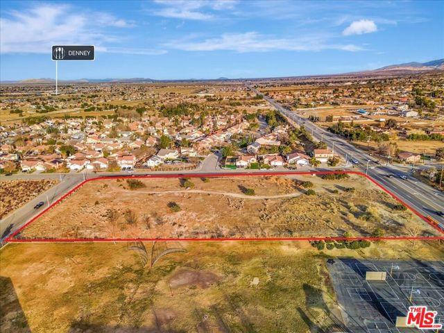 E 37th Street, Palmdale, California 93550, Estados Unidos