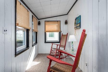 18 Greenbrier Road, Narragansett, Rhode Island 02882