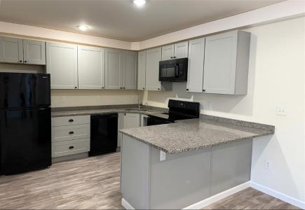 327 Pine Street 3014, Pawtucket, RI 02860, USA