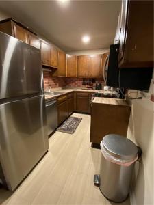 5 Apple Valley Parkway, Smithfield, Rhode Island 02828