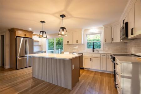 199 FIRST Avenue, East Greenwich, Rhode Island 02818, États-Unis