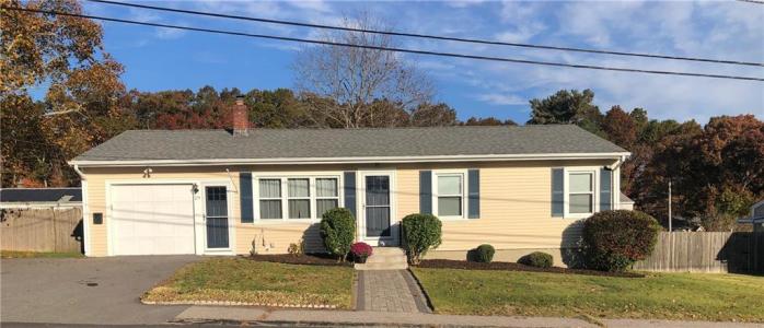 29 Linwood Drive, Coventry, RI 02816, USA