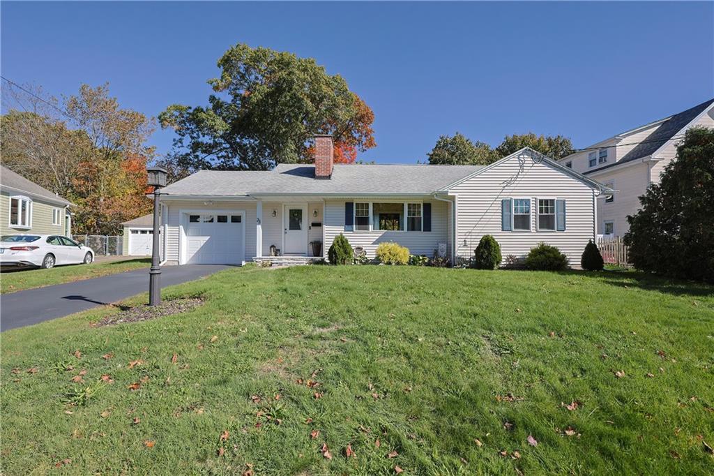 23 Frederick Street, East Providence, Rhode Island 02916, USA