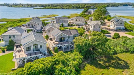 14 East Pointe Court 14, South Kingstown, 羅德島州 02879, 美國
