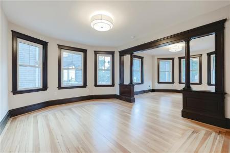 65 Burton Street 2, Bristol, 로드아일랜드 02809, 미국