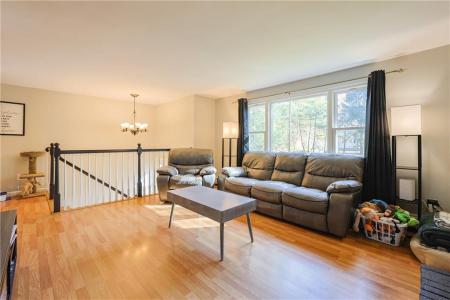 815 Pound Hill Road, North Smithfield, Rhode Island 02896, Estados Unidos