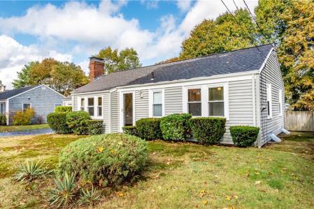 128 Rogers Ave Avenue, Barrington, Rhode Island 02806, HOA KỲ