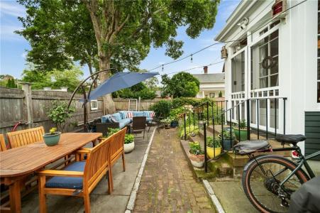 43 Poplar Street, Newport, Rhode Island 02840, Estados Unidos