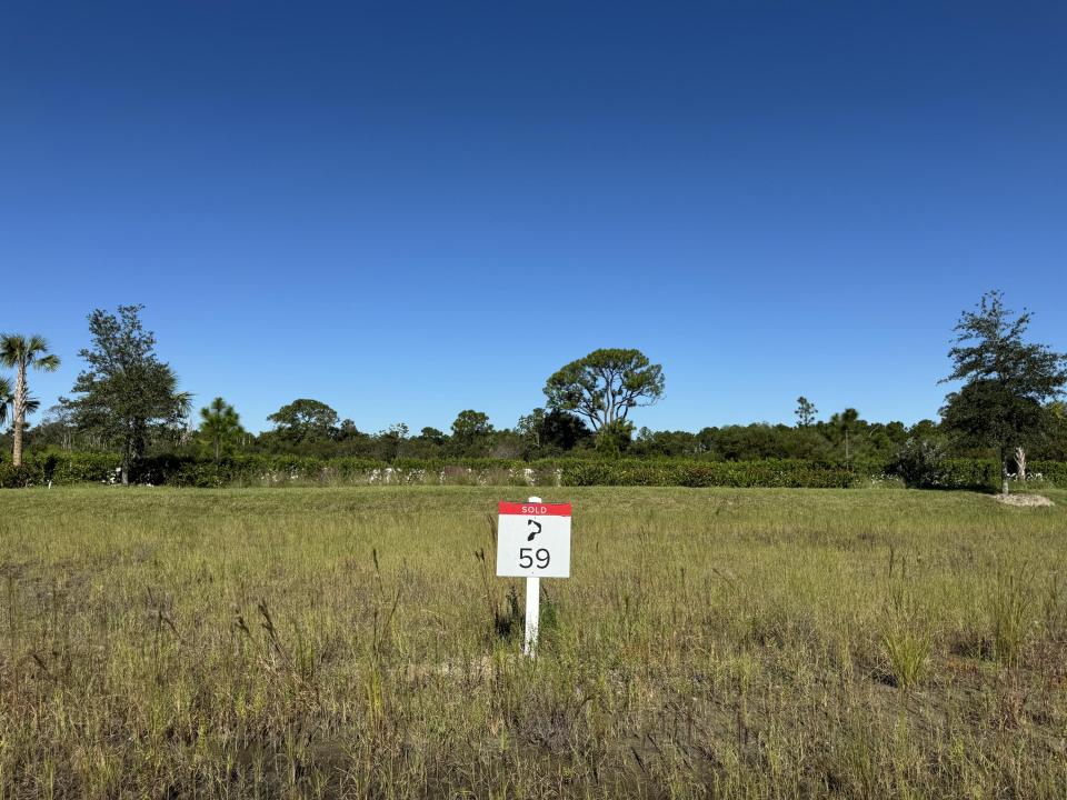 13105 Monte Rosa Court, Palm Beach Gardens, Florida 33412