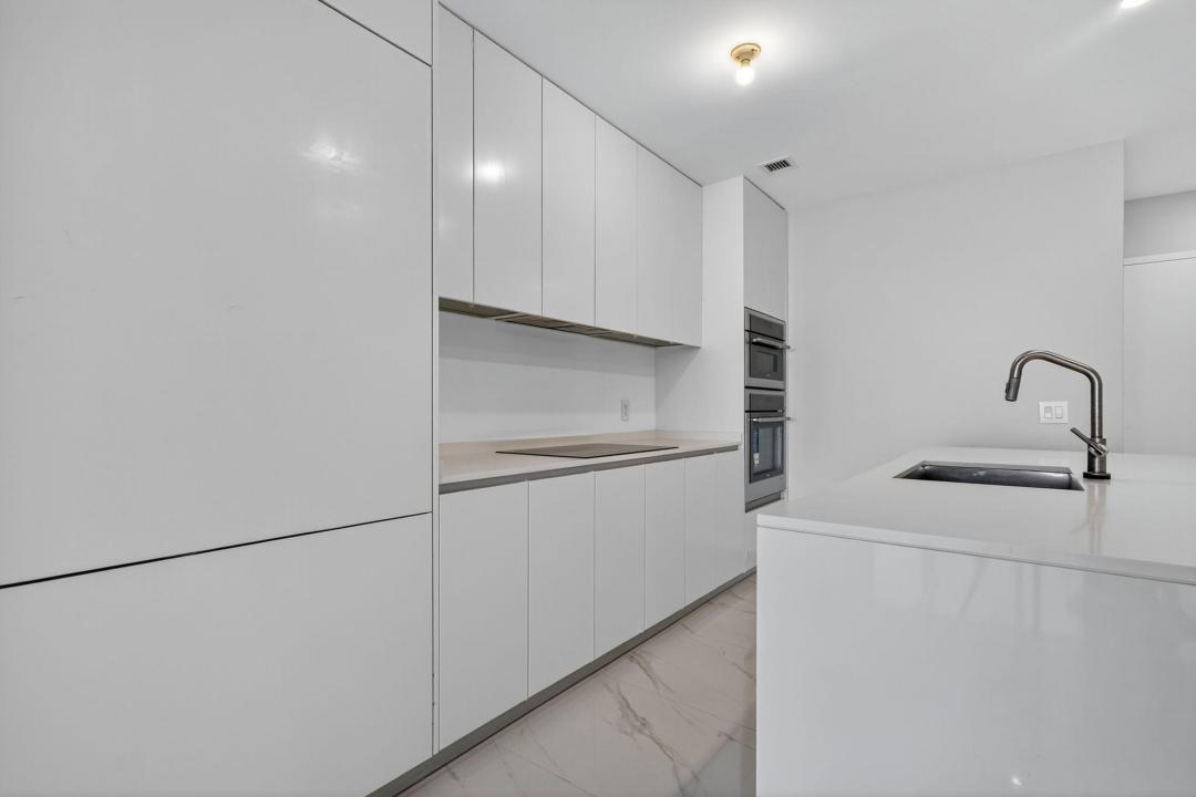 701 NE 23rd Street 2006, Miami, Florida 33137