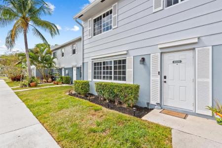 8059 SW 17th Pl 5-4, Arrowhead, Davie, Florida 33324