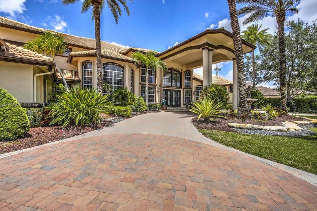 3828 Pine Lake Dr, Weston, Floryda 33332, USA