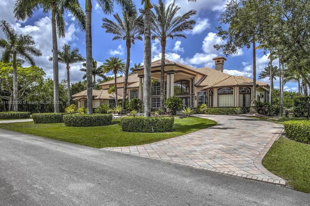 3828 Pine Lake Dr, Weston, Floryda 33332, USA